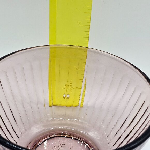 Pyrex Sculptured Cranberry Serving Bowl 6" ribbed patterned glass translucent - Picture 8 of 9